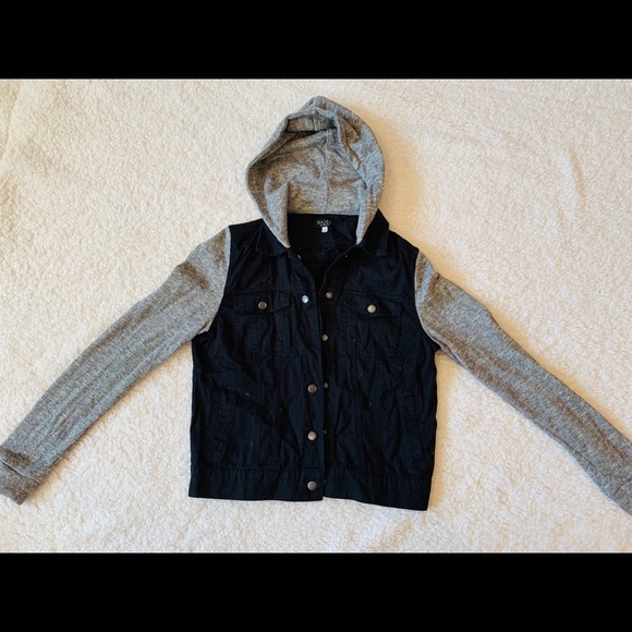 Light jacket - Picture 1 of 2